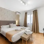 Volcan Villa *